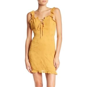 BNWOT dee elly - Embroidered Star Ruffle Dress